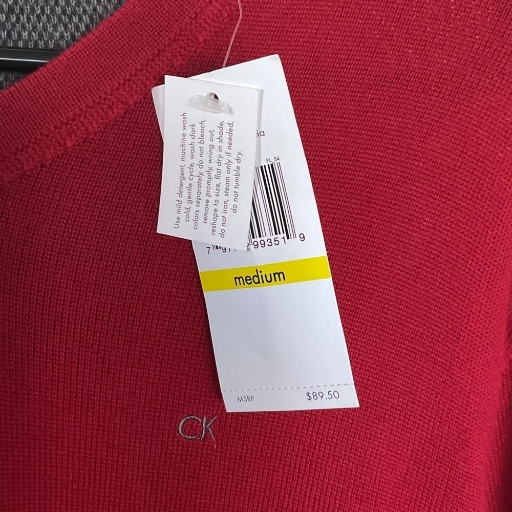 CALVIN. KLEIN Men's Red V-Neck Sweater. SIZE M - Picture 5 of 7
